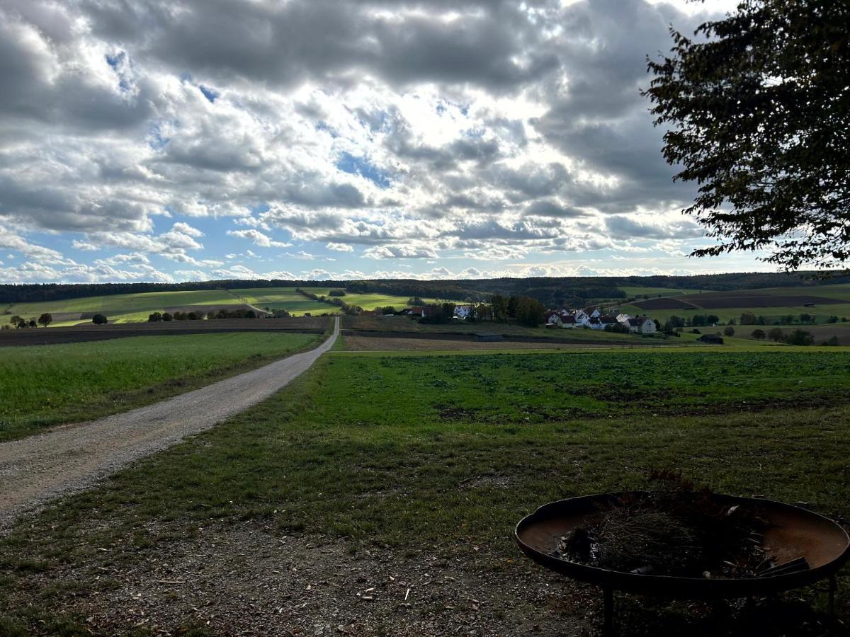 Ferienwohnung Im Usseltal - Monheimer Alb - Altmuehltal - Familie Geyer - Daiting Monheim  Esterno foto