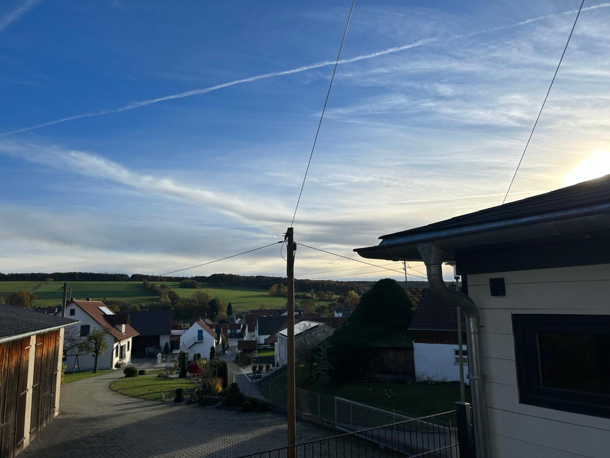 Ferienwohnung Im Usseltal - Monheimer Alb - Altmuehltal - Familie Geyer - Daiting Monheim  Esterno foto